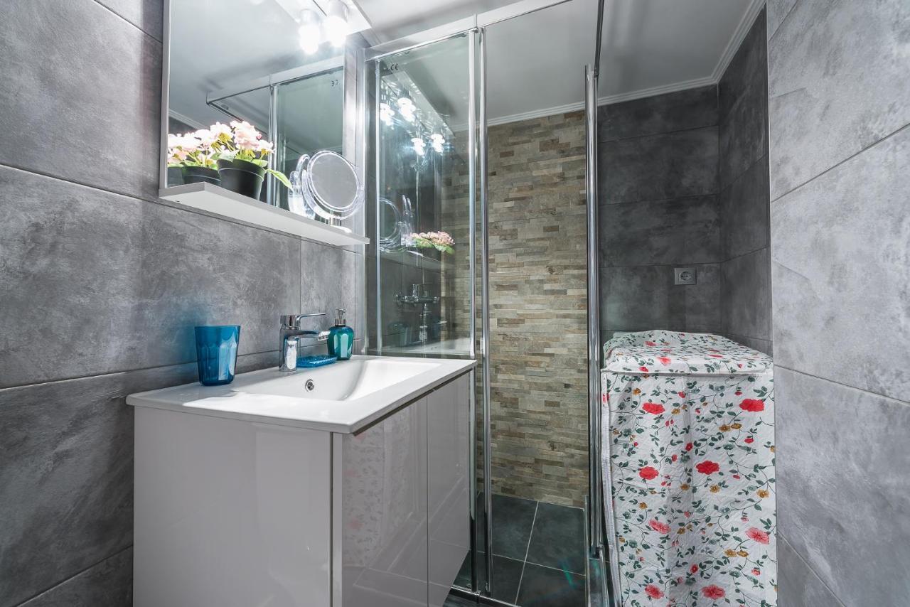 Stylish Home In Koukaki By Cloudkeys Афины Экстерьер фото